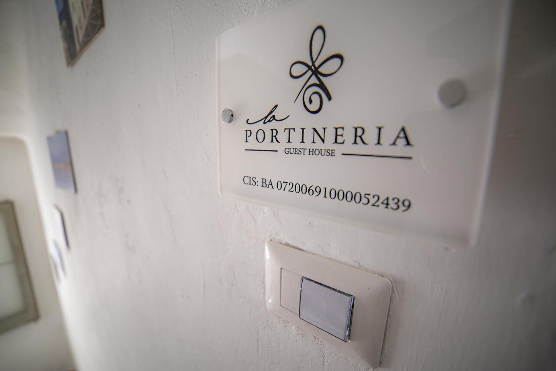 La Portineria Guest House Bari Exterior foto